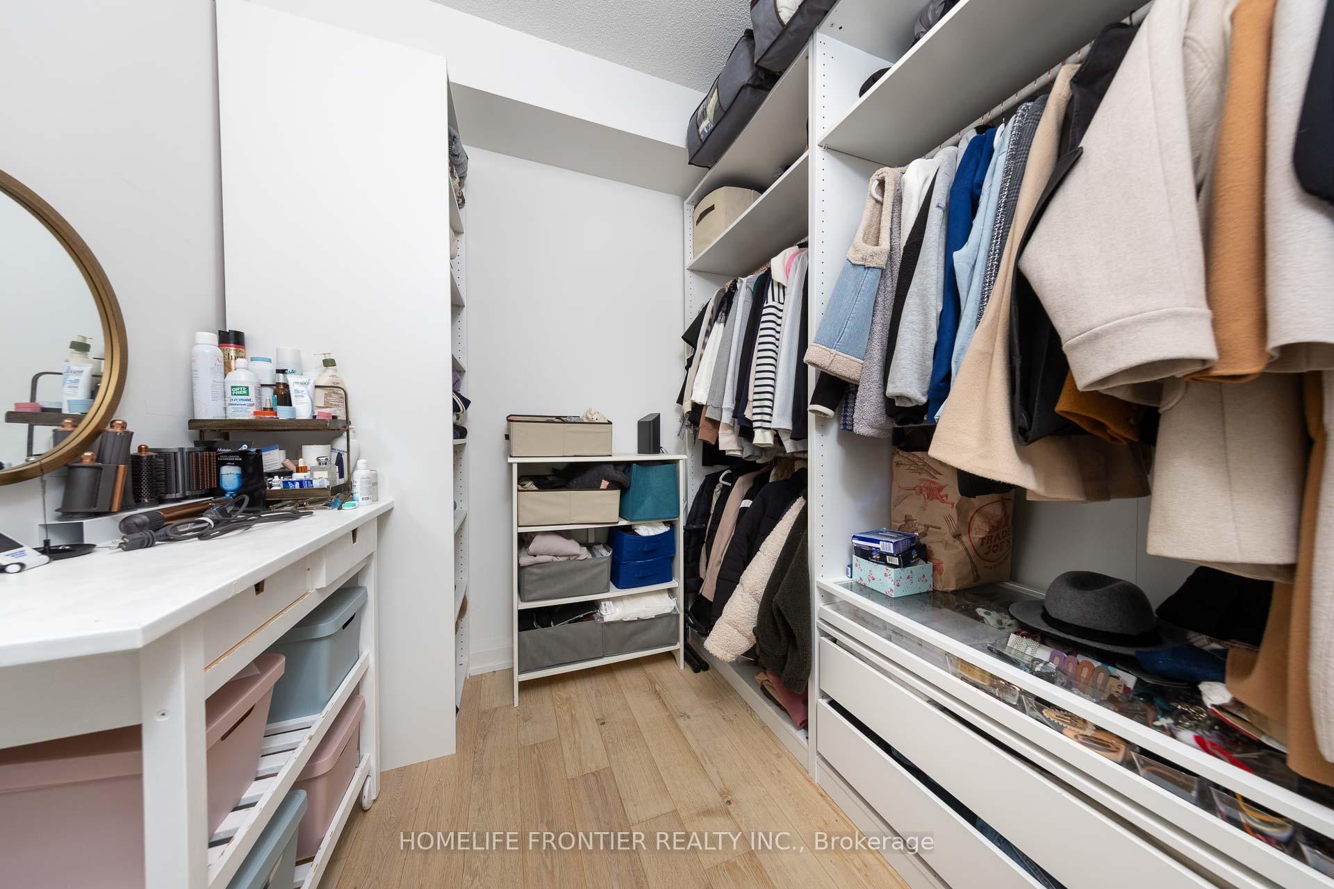 3 Bedrooms Condo at 591 Sheppard,  Toronto For sale
