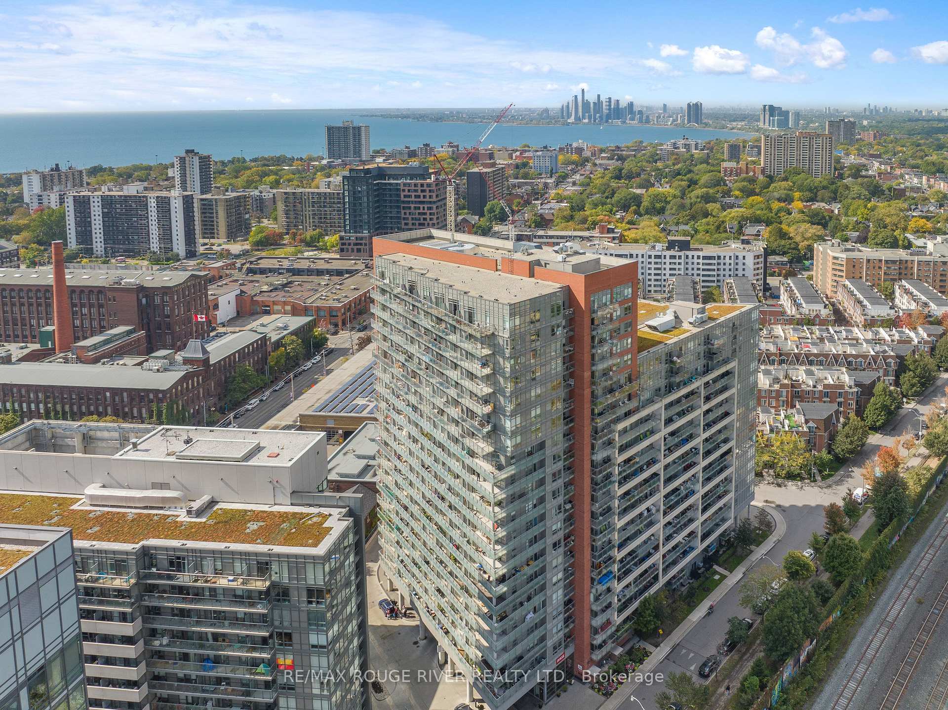 2 Bedrooms Condo at 38 Joe Shuster,  Toronto For sale
