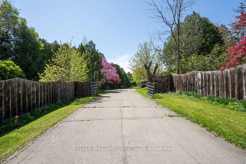 15083 Medway Road, Middlesex Centre, ON N0M 1C0