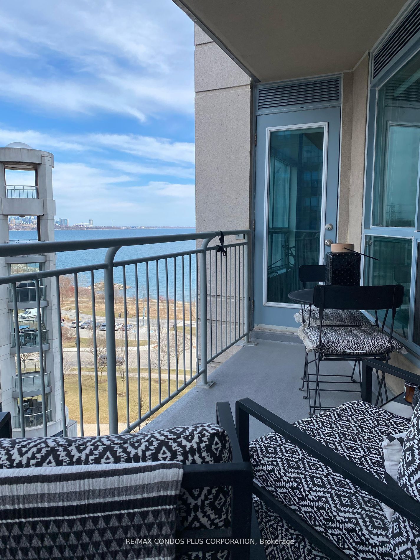 2111 Lake Shore Boulevard W, #912