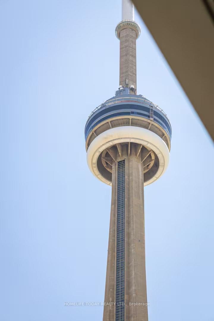 2 Bedrooms Condo at 300 Front, Toronto For sale