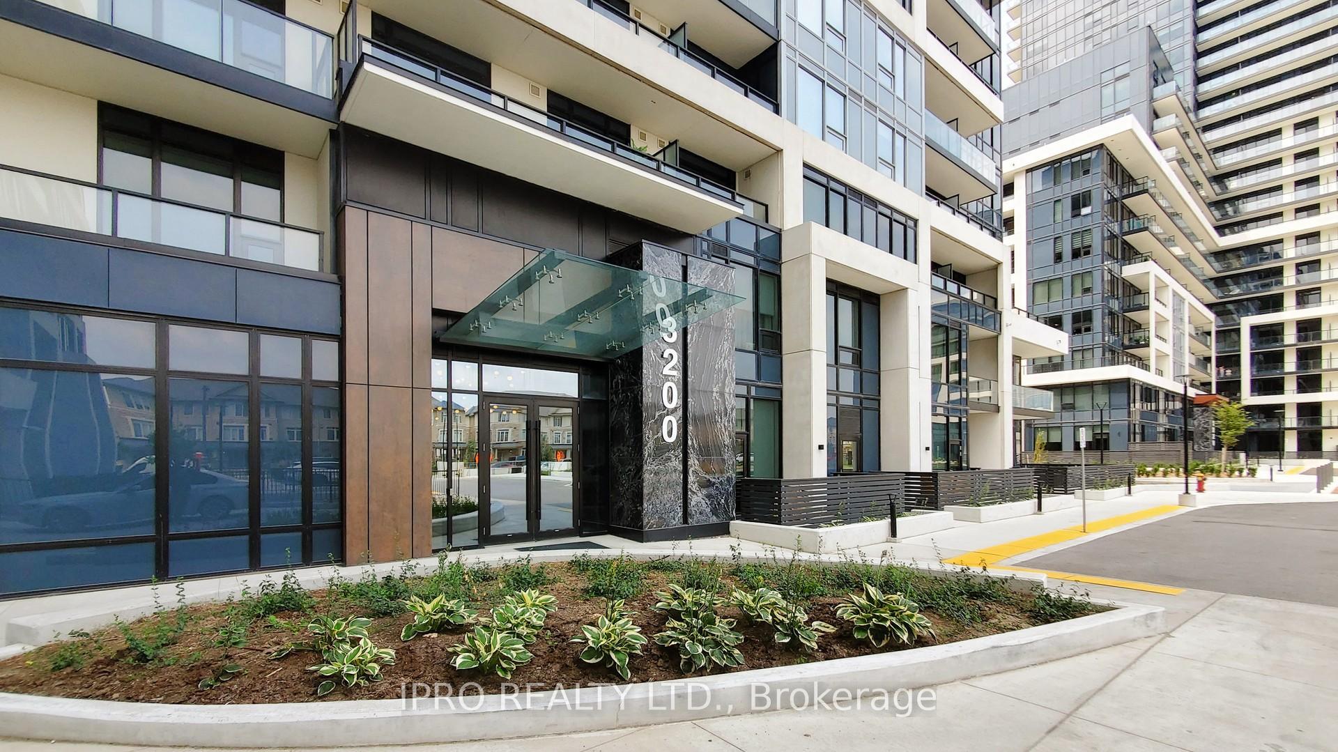 2 Bedrooms Condo at 3200 William Coltson, Oakville For sale
