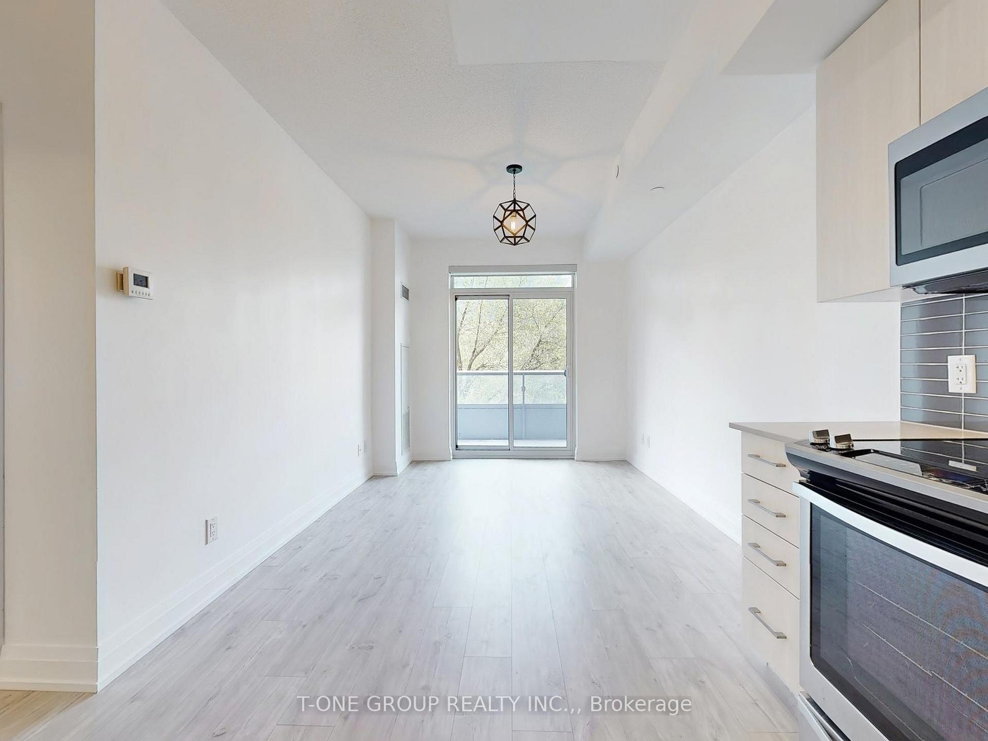2 Bedrooms Condo at 591 Sheppard, Toronto For sale