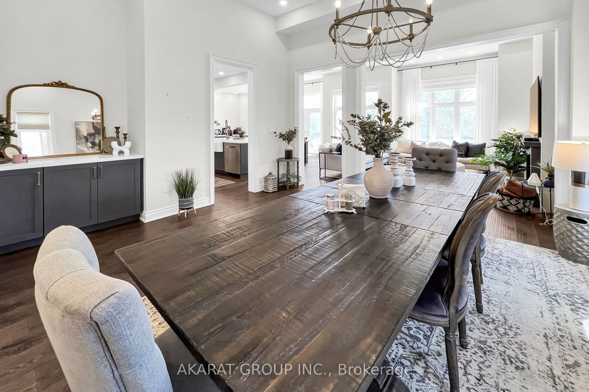 1164 Stag Hollow