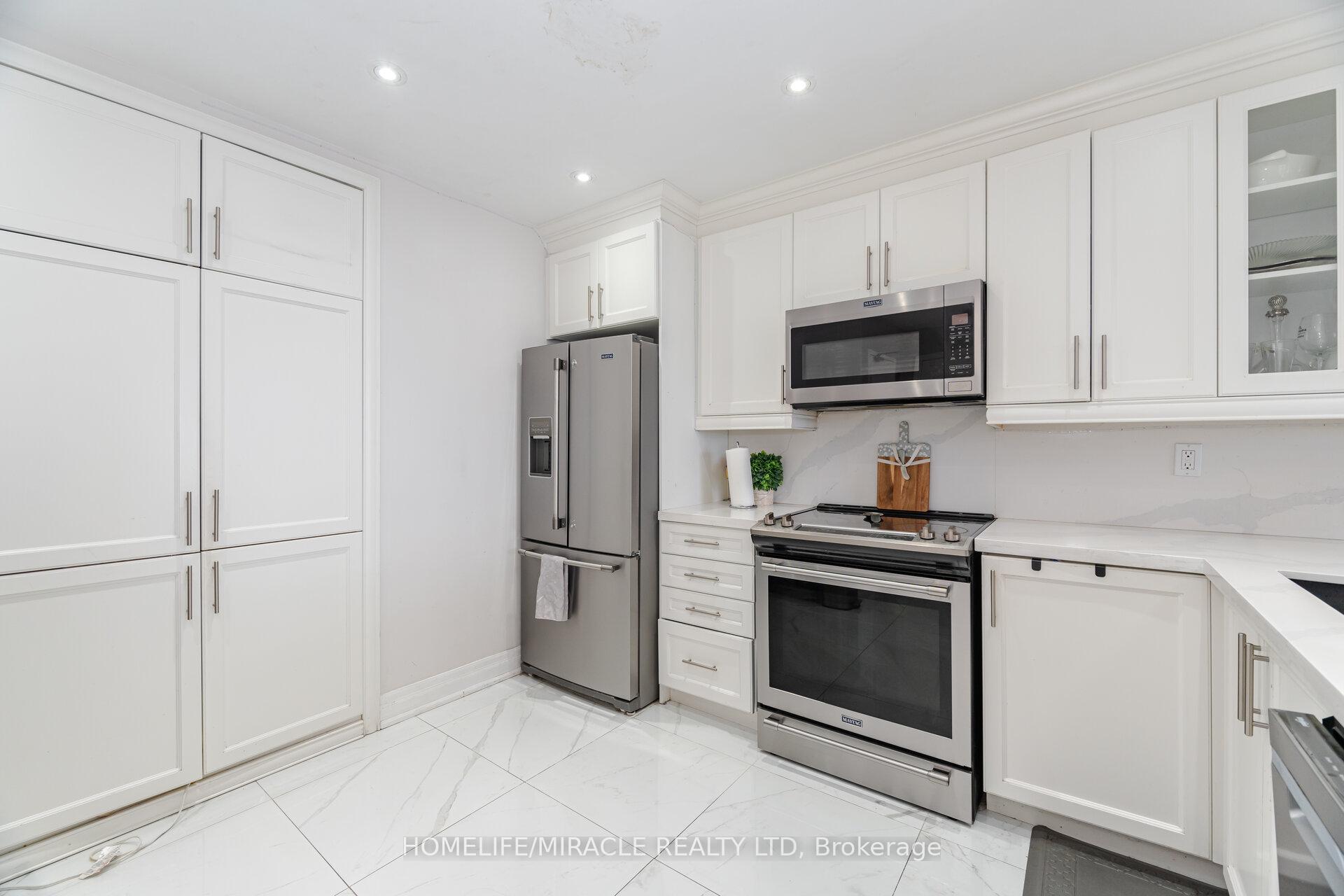 3 Bedrooms Condo at 234 Albion, Toronto For sale