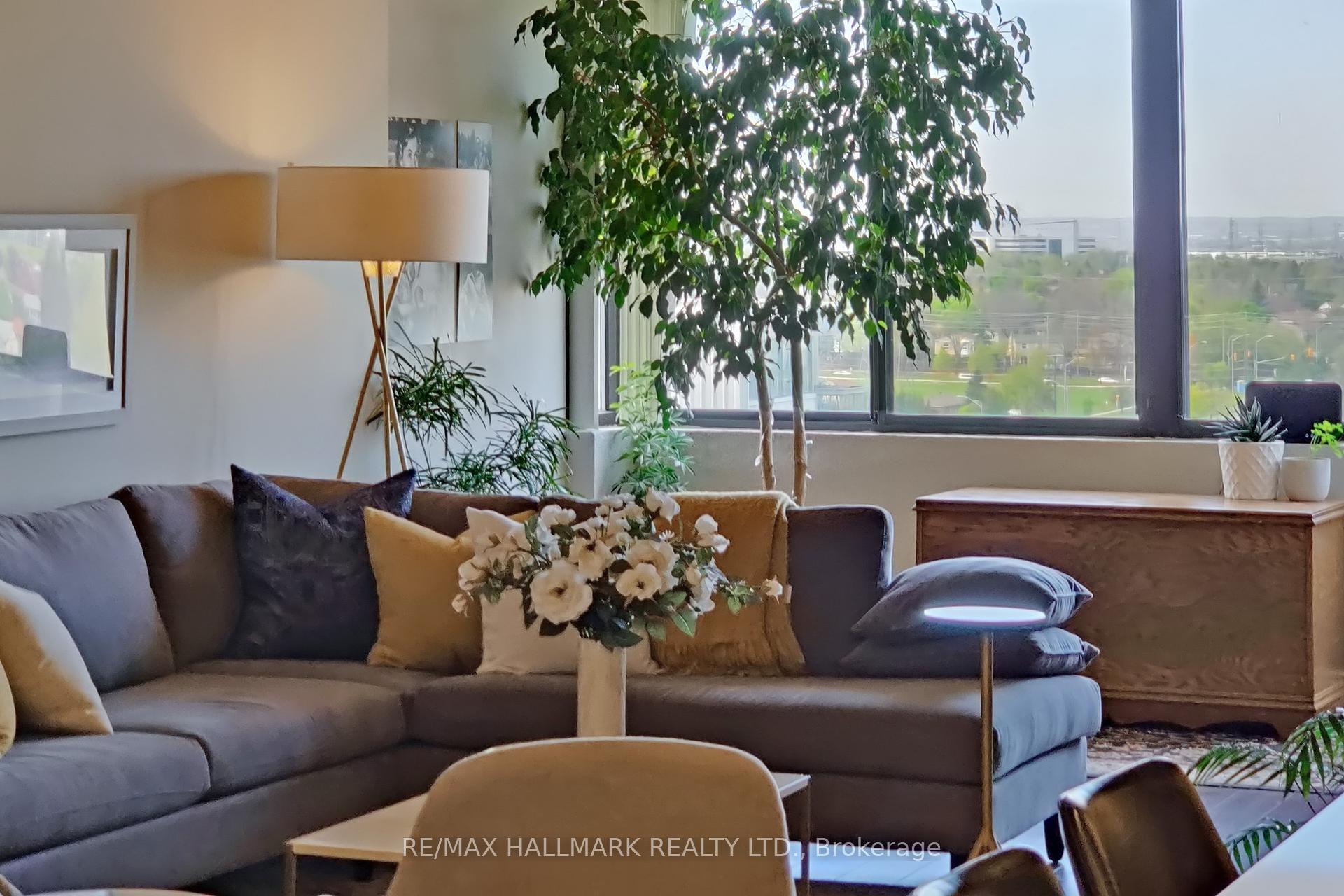 2 Bedrooms Condo at 2350 Bridletowne, Toronto For sale