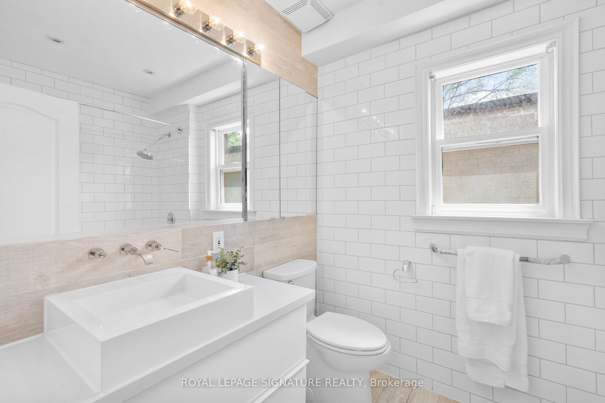 15 Boulton Avenue