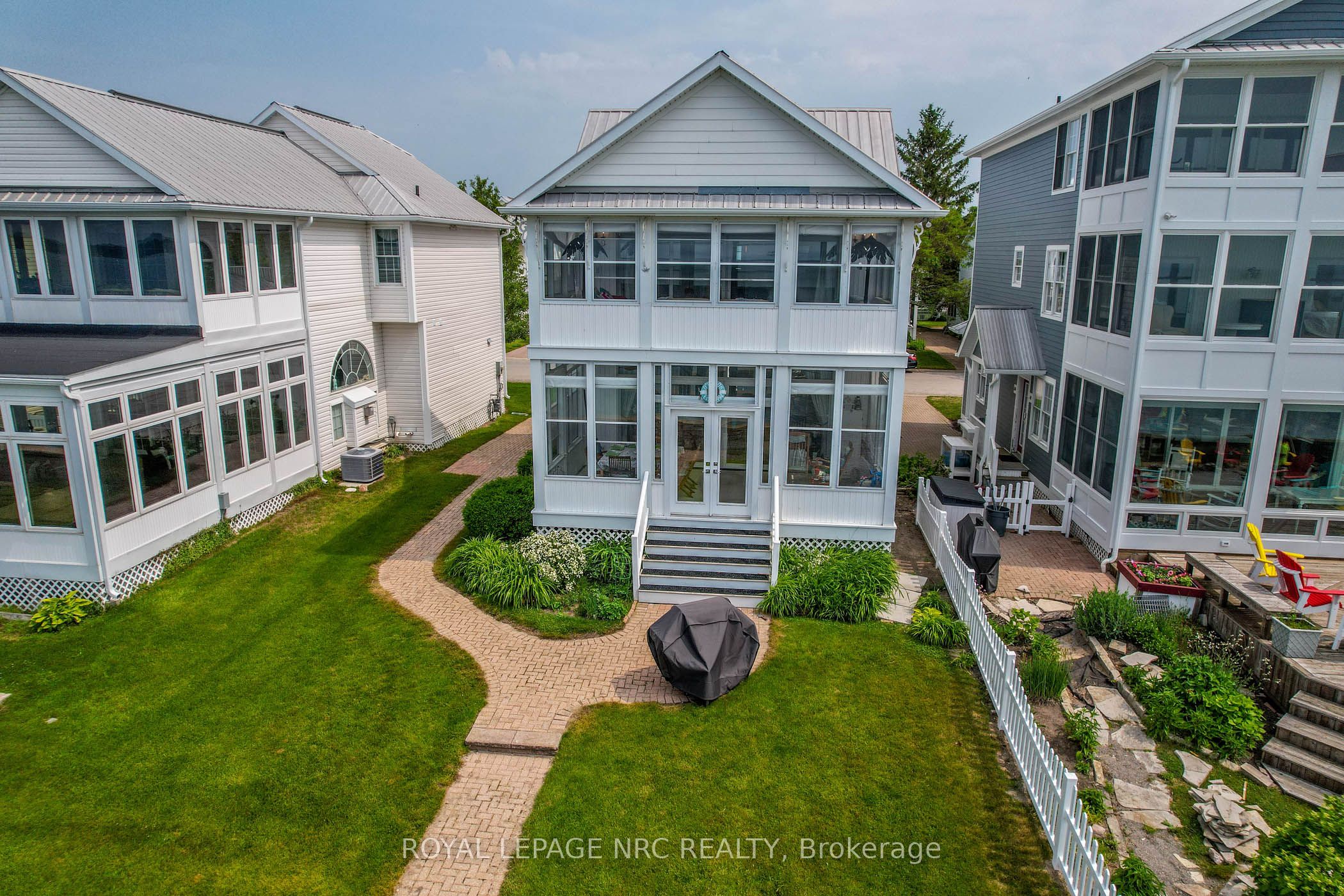 23 Promenade Way