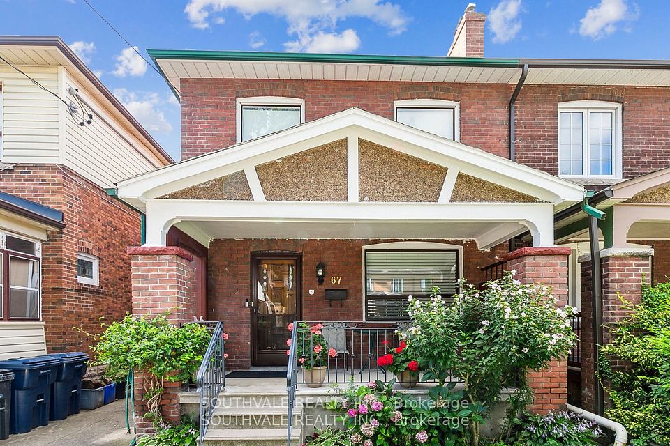 67 Kings Park Boulevard, Toronto, ON M4J 2B9