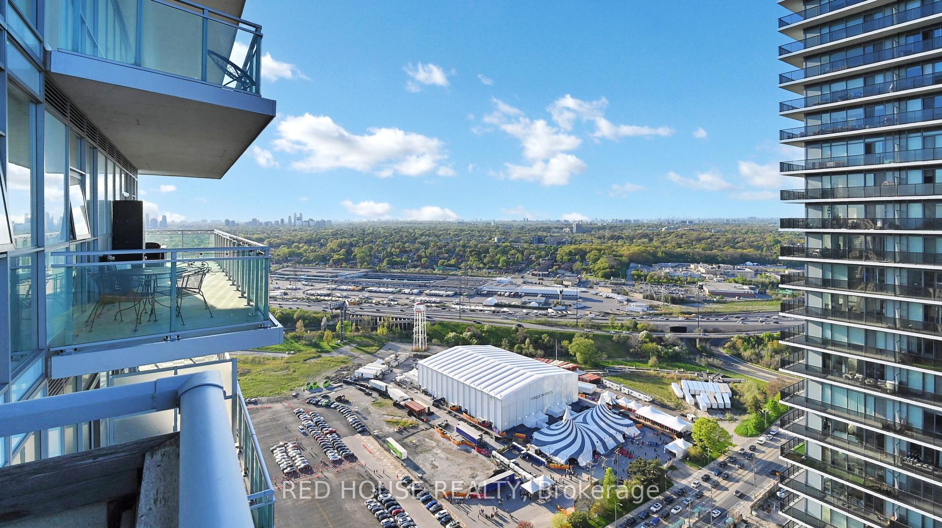 3 Bedrooms Condo at 33 Shore Breeze, Toronto For sale