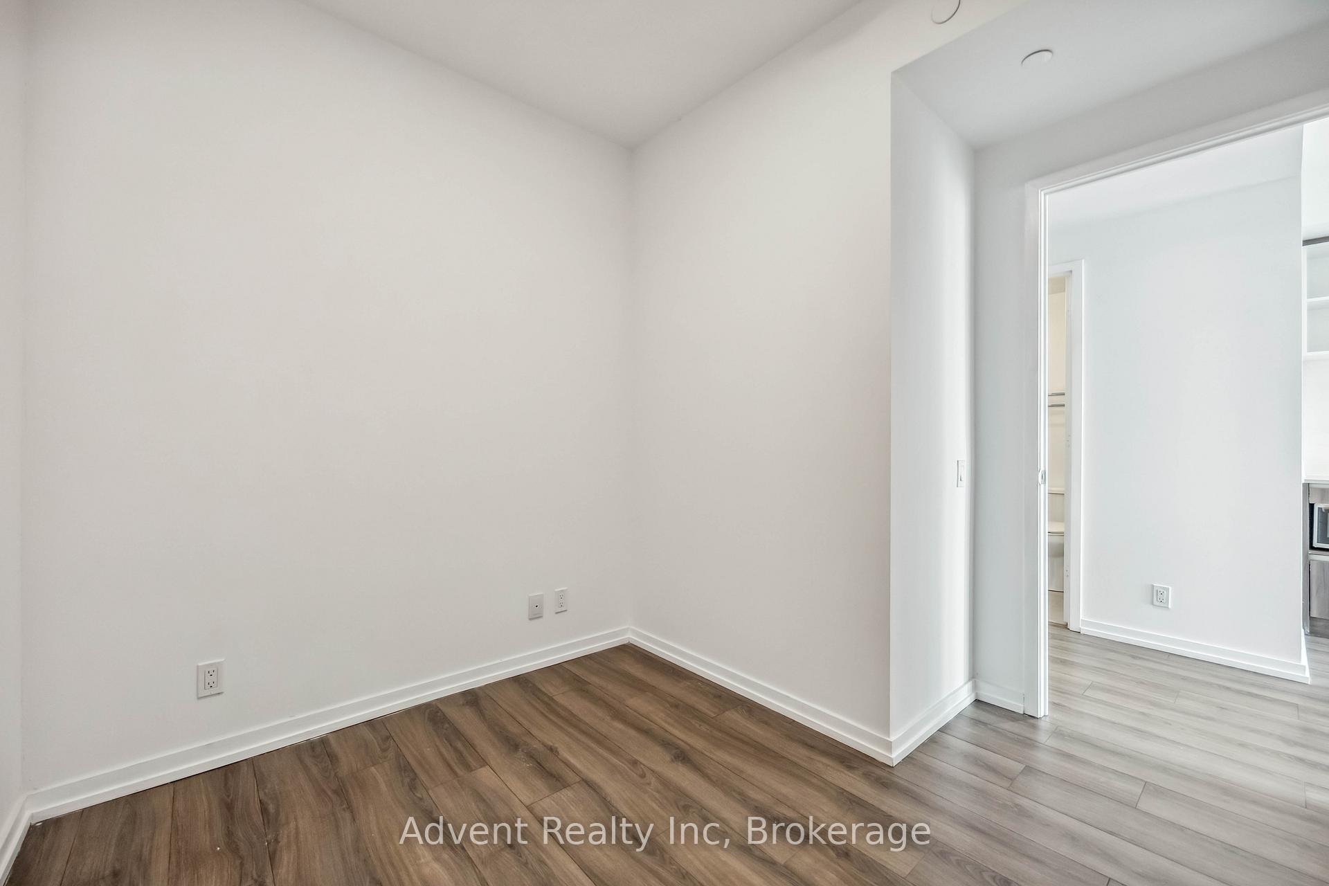 2 Bedrooms Condo at 7890 Jane,  Vaughan For sale