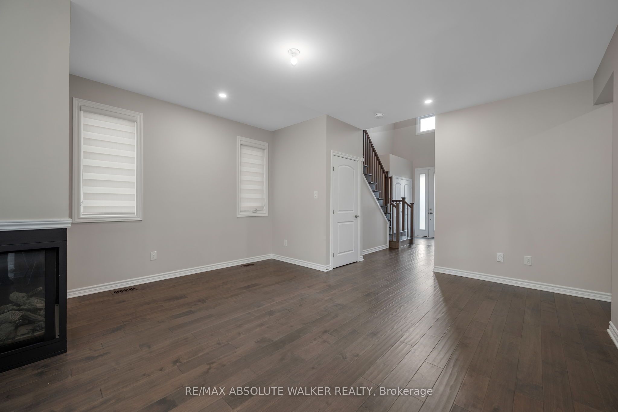 75 Dun Skipper Drive, BlossomParkAirportandArea, ON K1X 0E8
