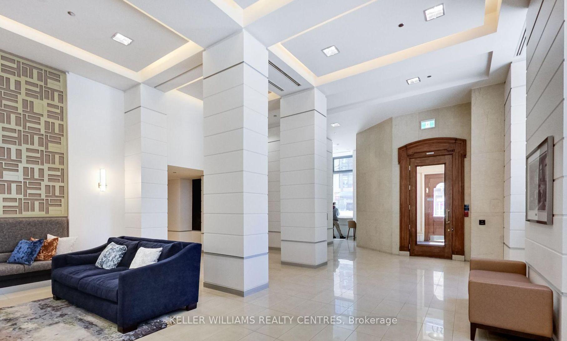 2 Bedrooms Condo at 230 King, Toronto For sale