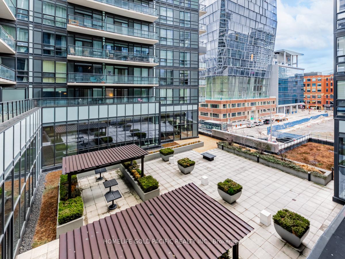 2 Bedrooms Condo at 460 Adelaide,  Toronto For sale