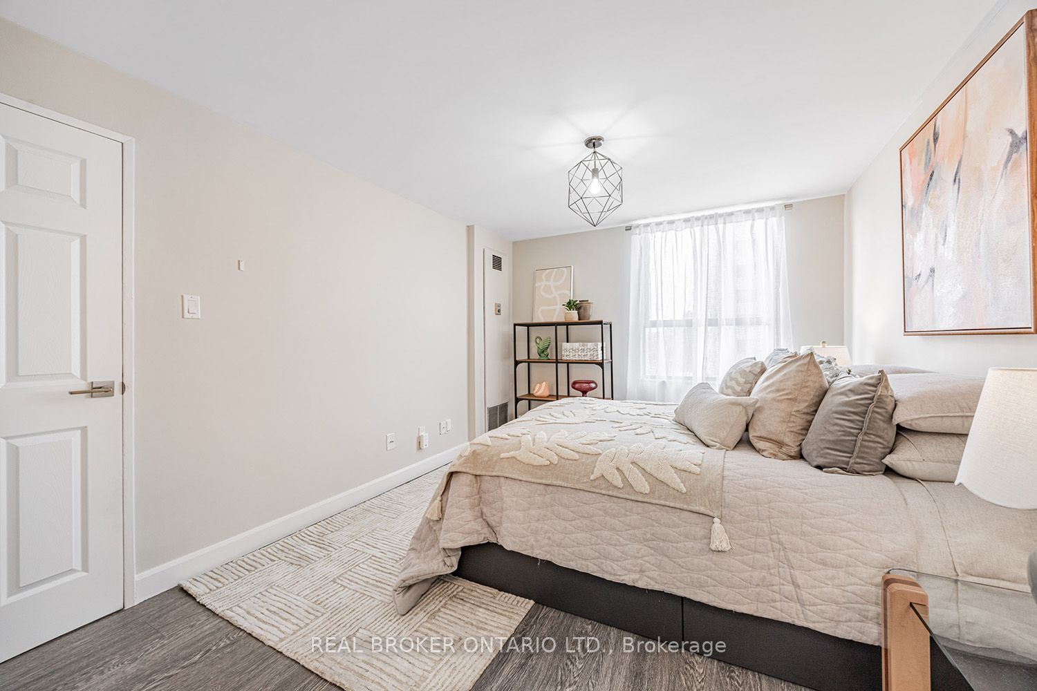 2721 Victoria Park Avenue, #506