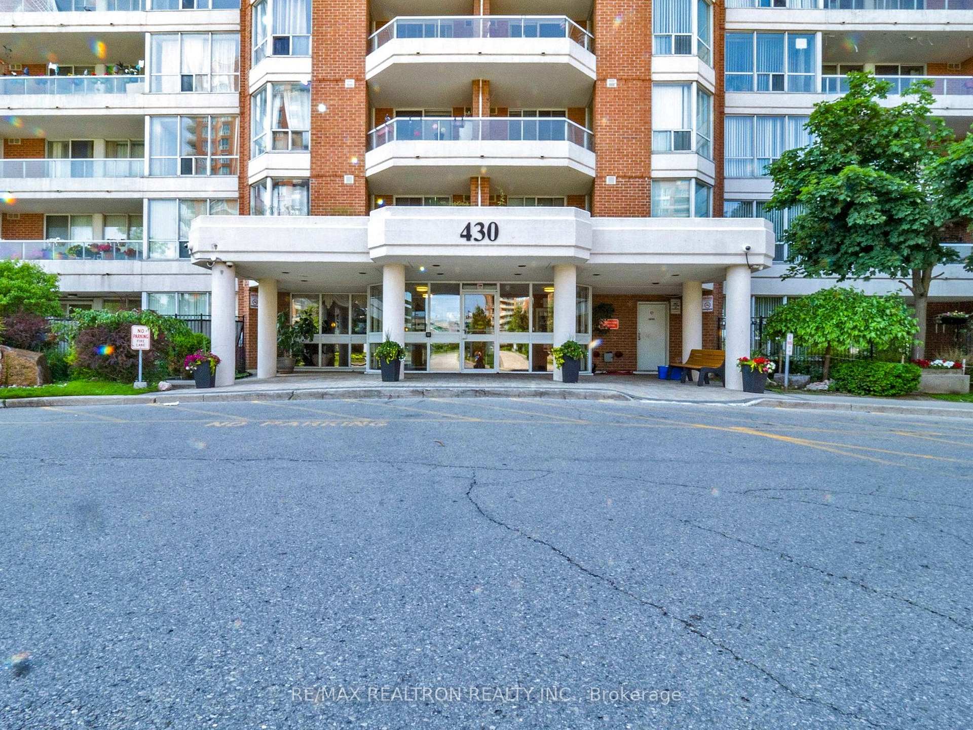 1 Bedroom Condo at 430 McLevin, Toronto For sale