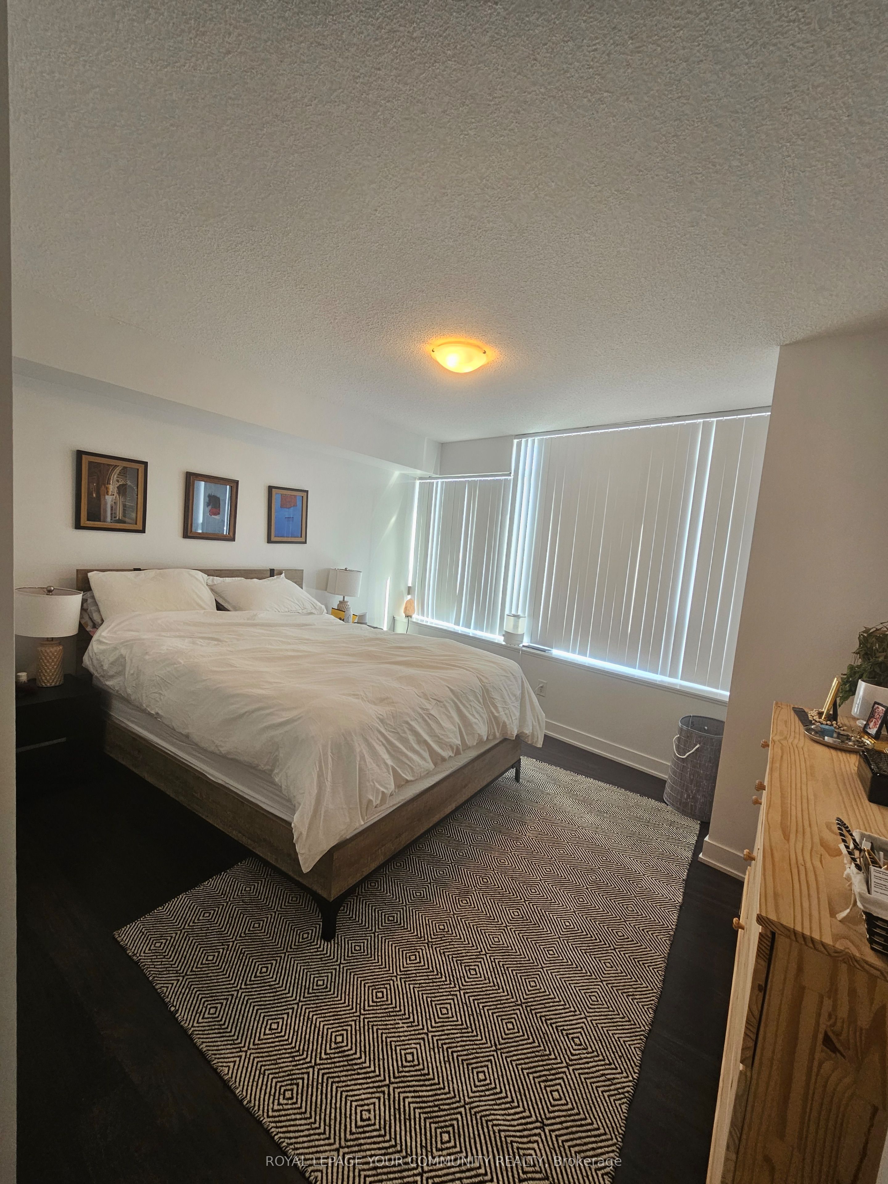 11 Superior Avenue, #406