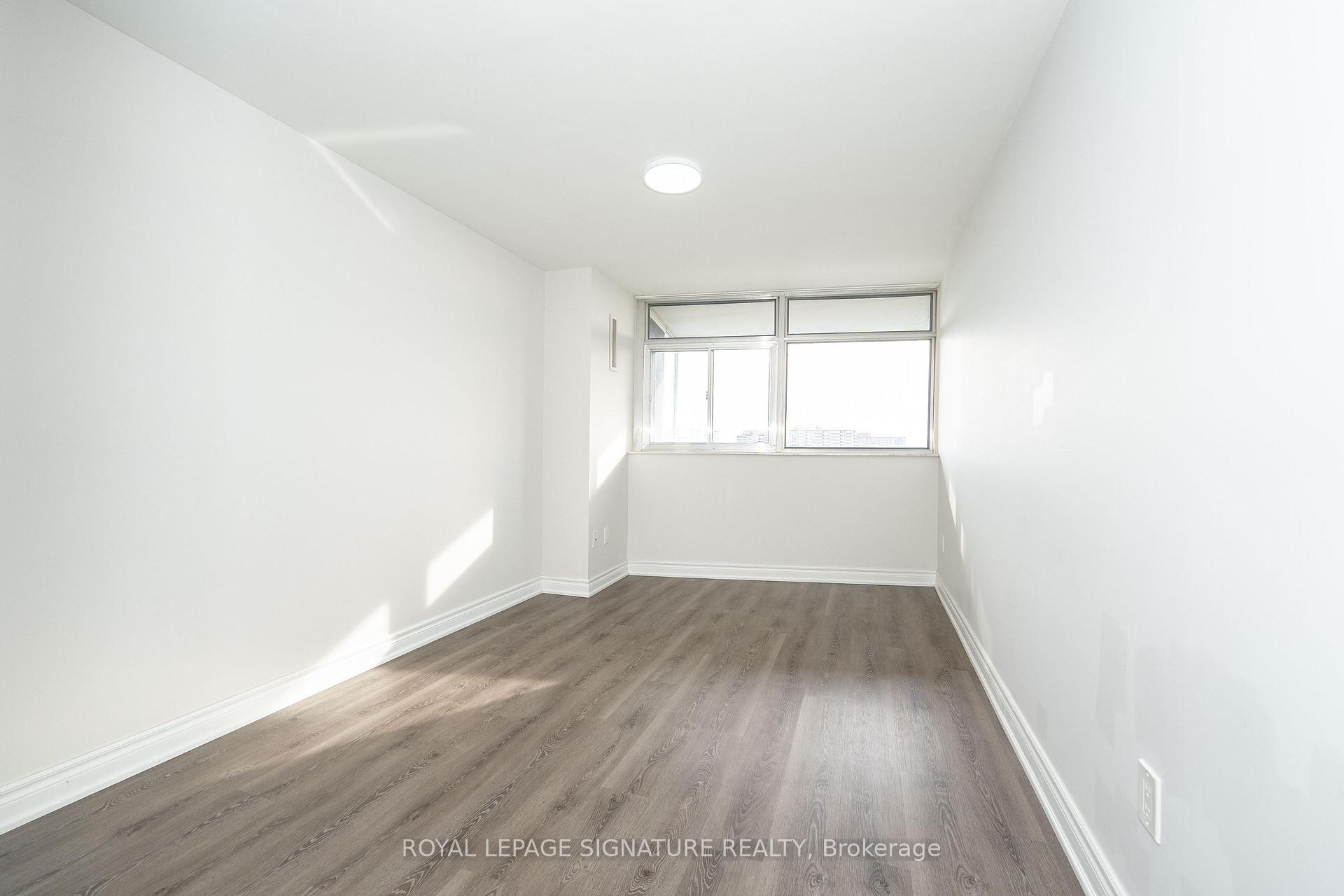 3 Bedrooms Condo at 3151 Bridletowne, Toronto For sale