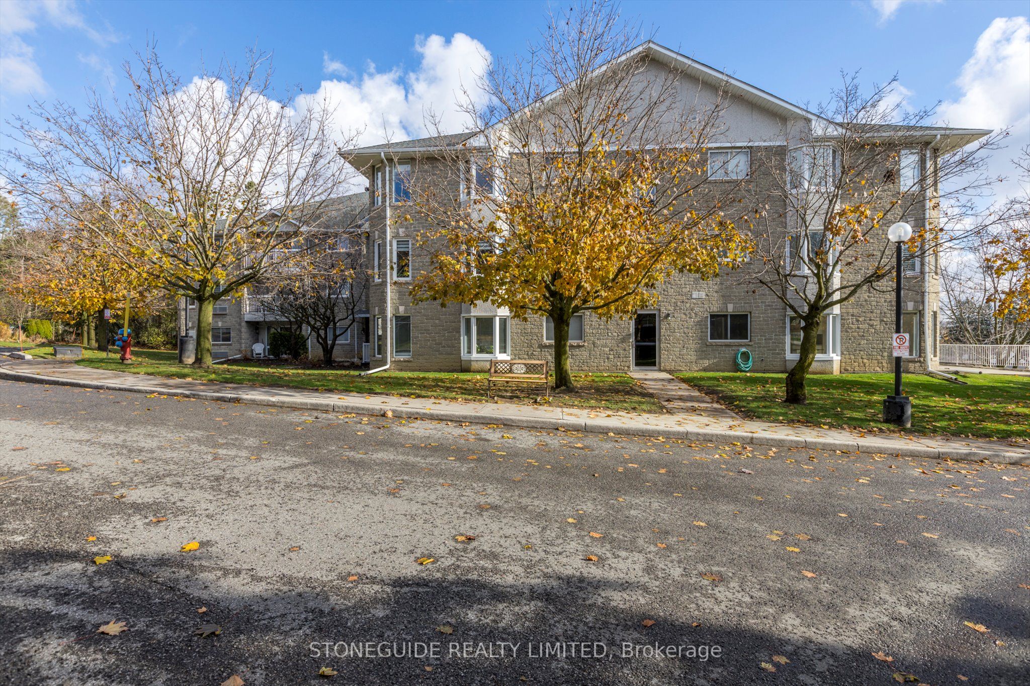 1099 Clonsilla Avenue, #116A