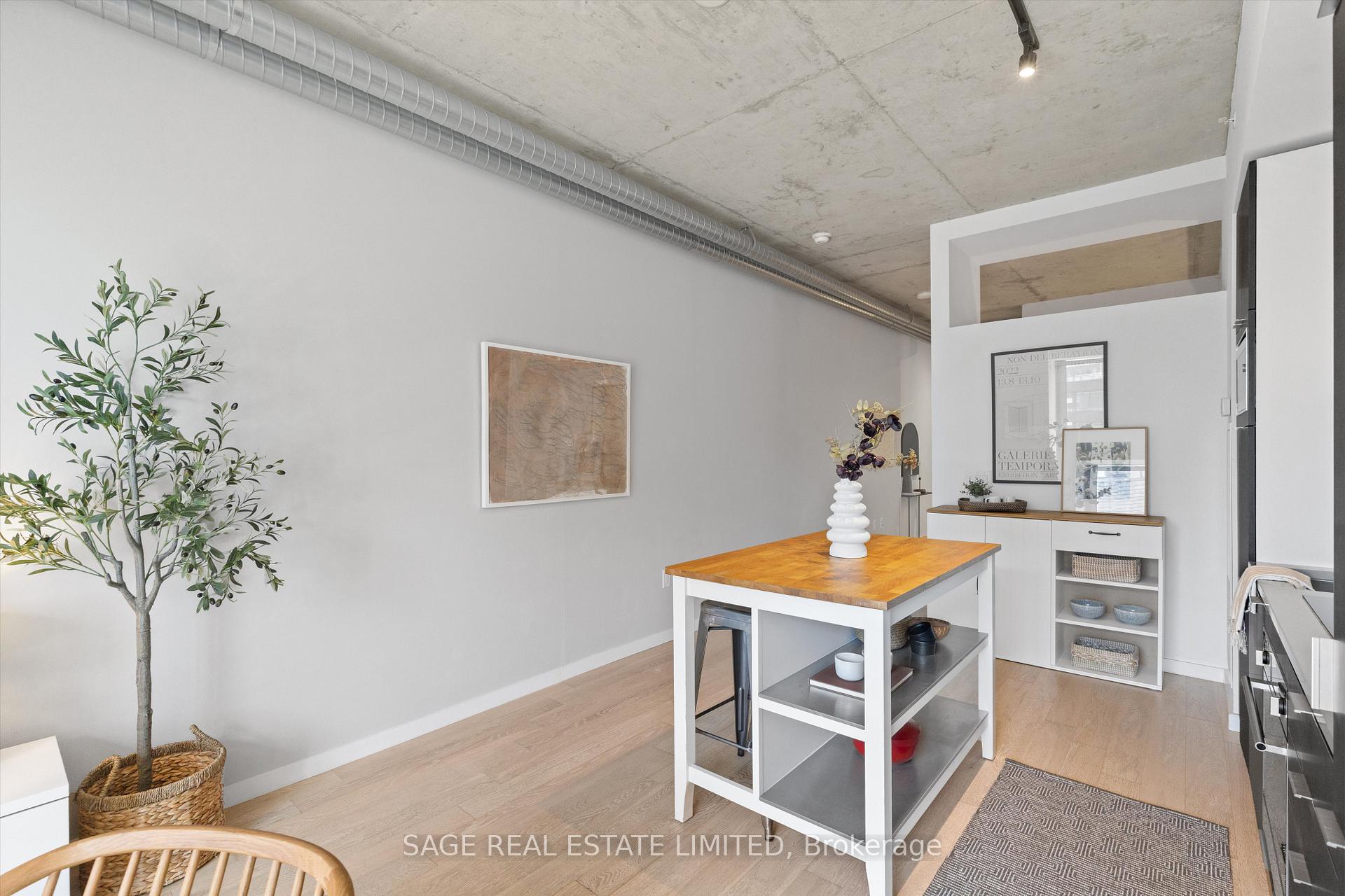 1 Bedroom Condo at 170 Bayview, Toronto For sale