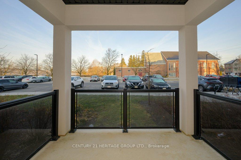1 Bedroom Condo at 2605 Binbrook,  Hamilton For sale