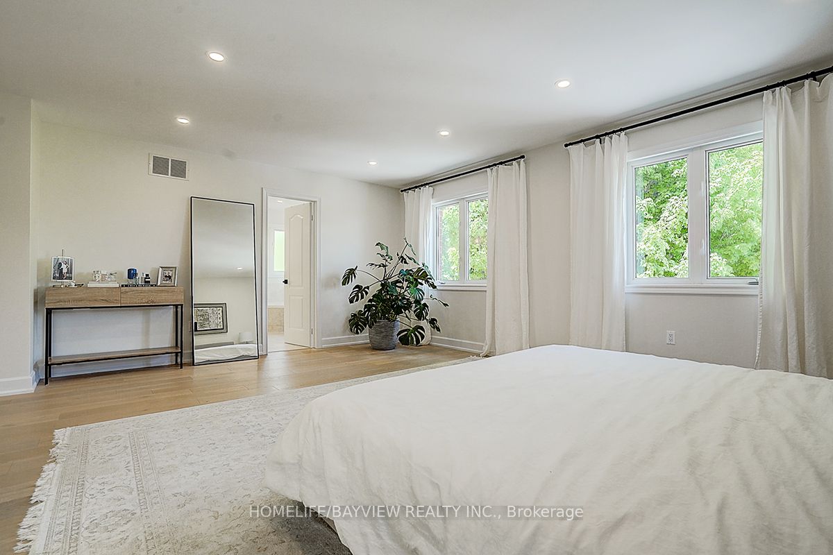 46 Canyon Hill Avenue