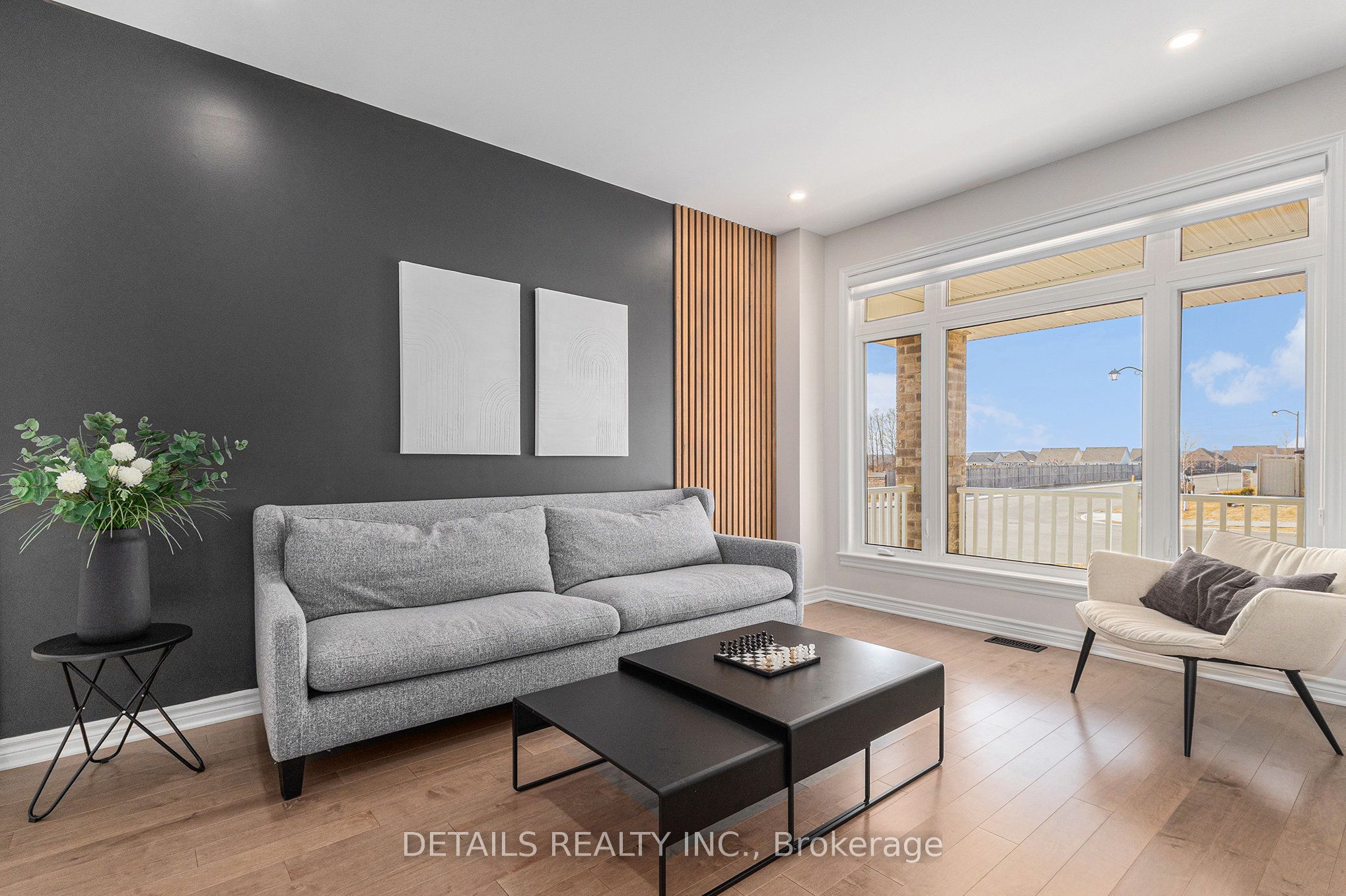 480 Famille Laporte Avenue, Orleans - Cumberland and Area 1110 - Camelot