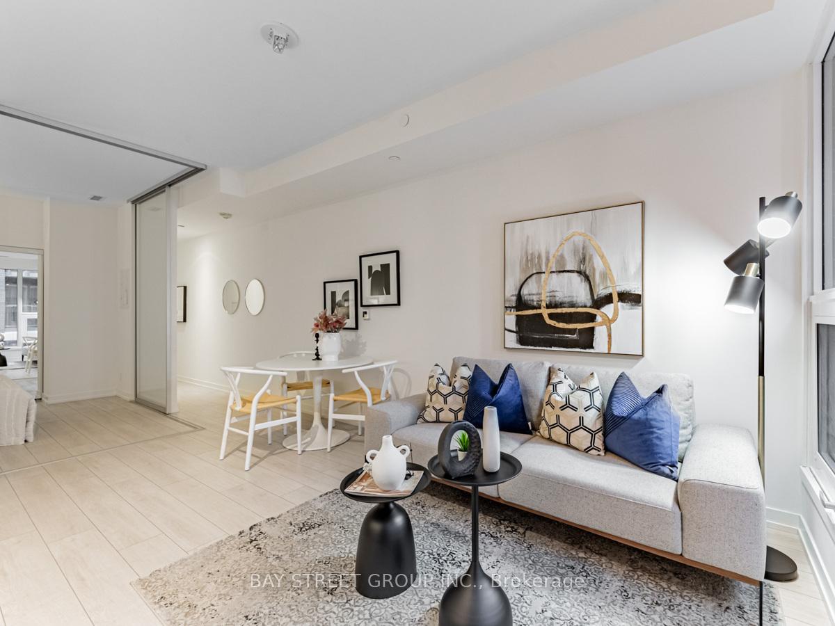 1 Bedroom Condo at 55 Mercer,  Toronto For sale