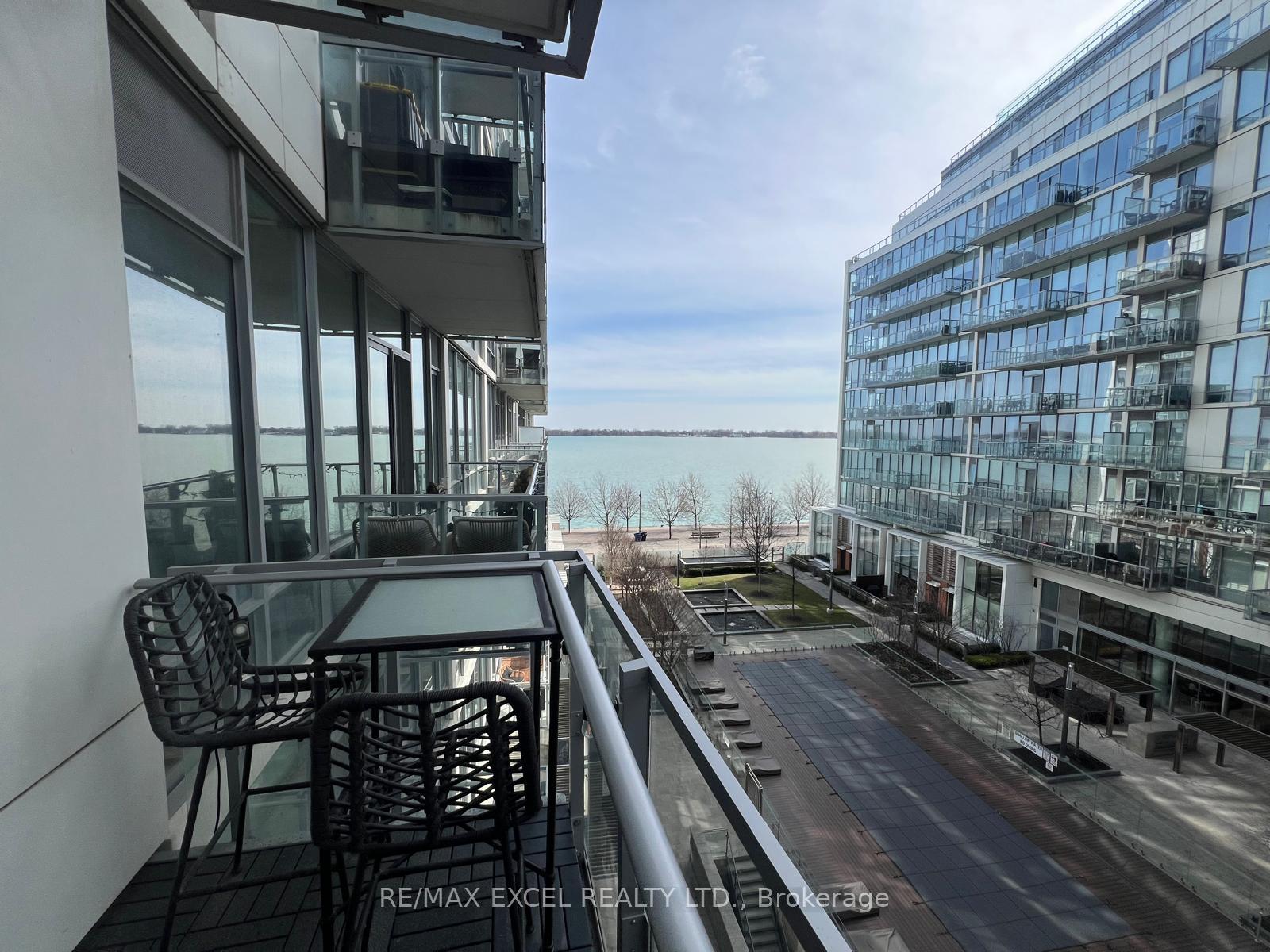 2 Bedrooms Condo at 29 Queens, Toronto For sale