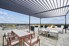 681 Yonge Street 209