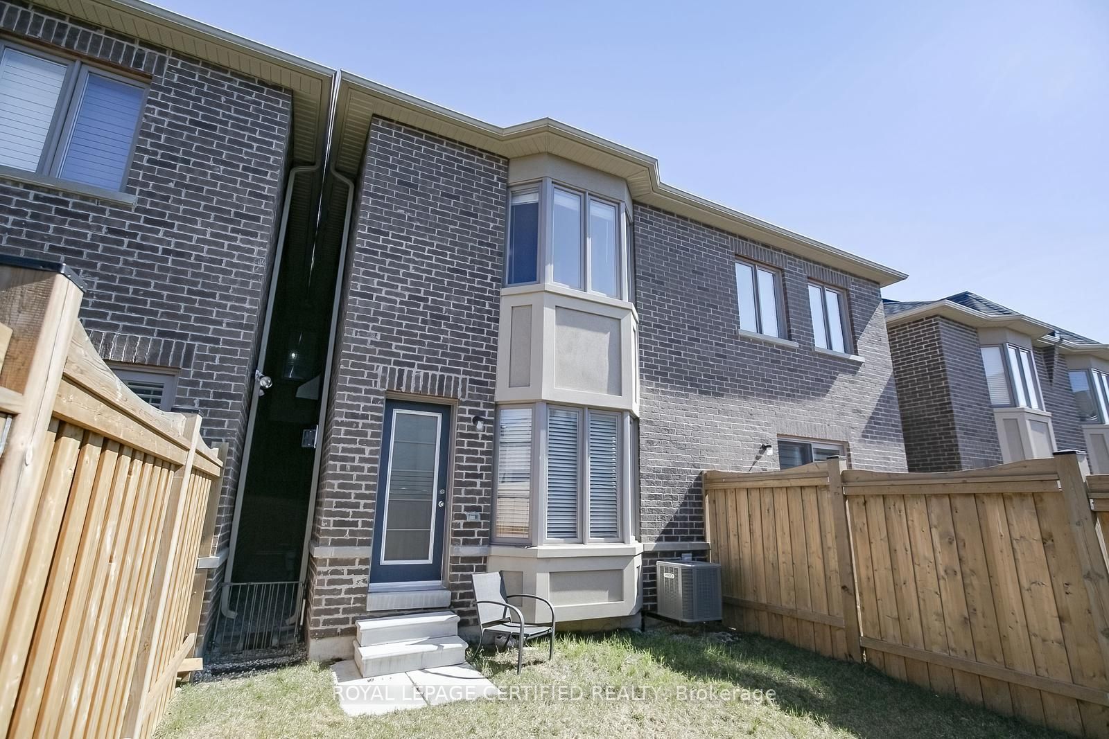 32 Dalbeattie Drive