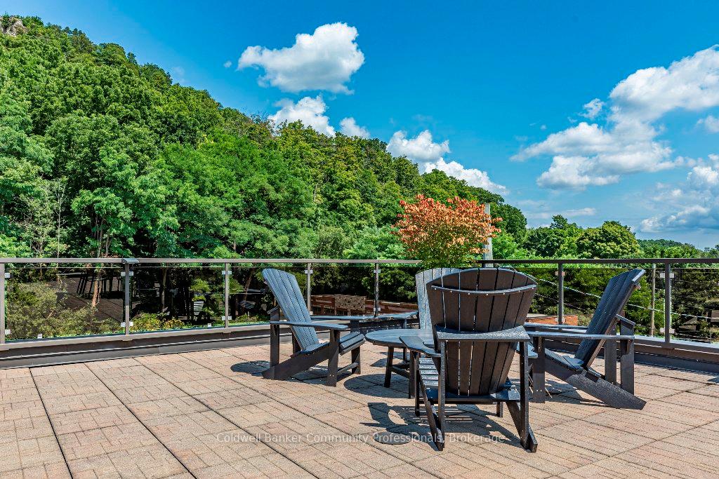 1 Bedroom Condo at 397 King,  Hamilton For sale