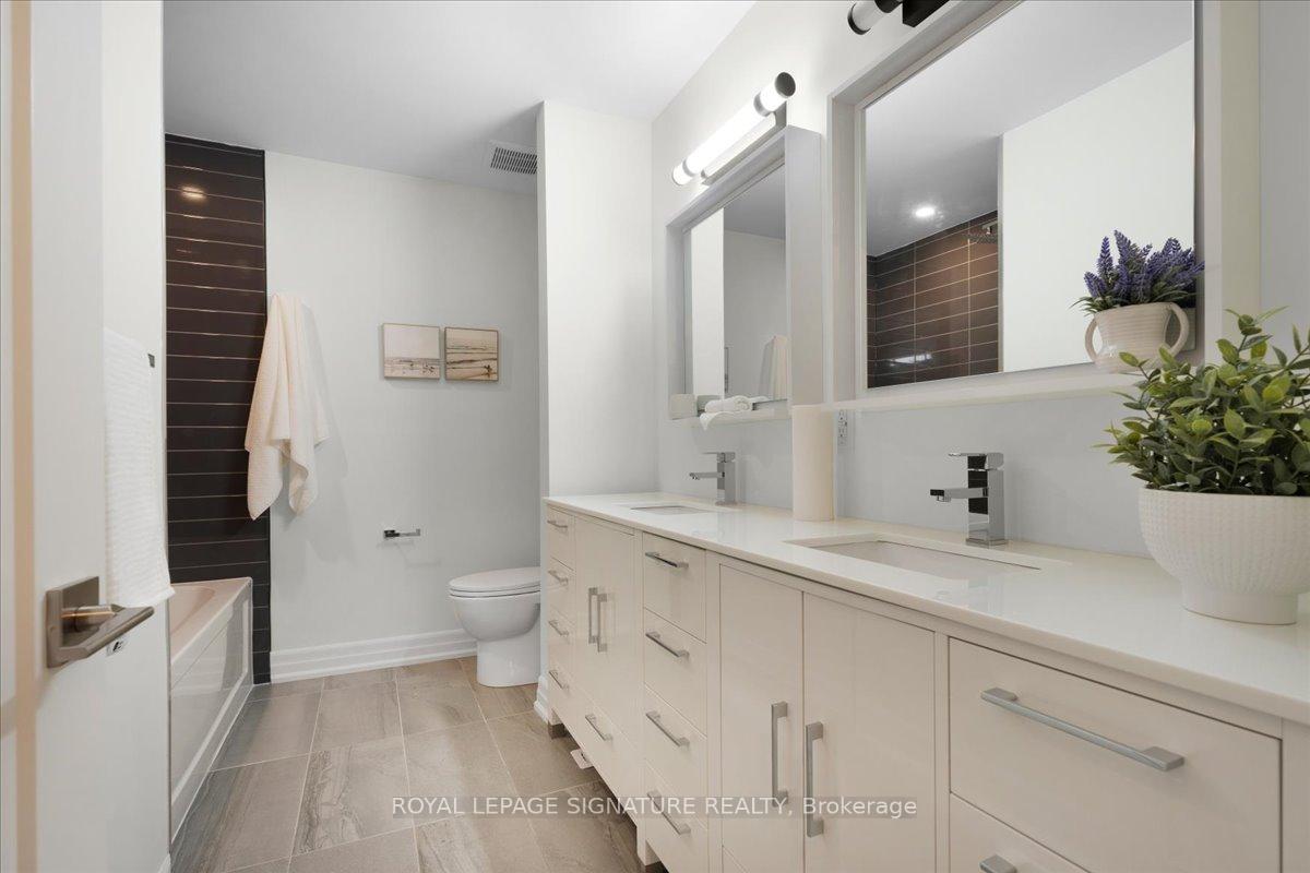 3 Bedrooms Condo at 2154 Walkers,  Burlington For sale
