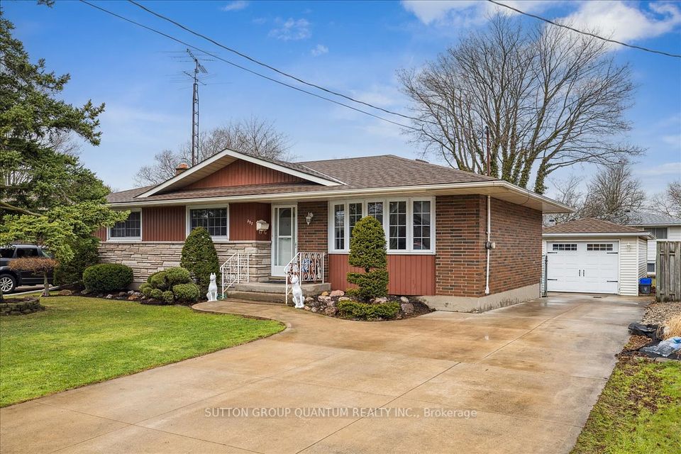 297 Lakeshore