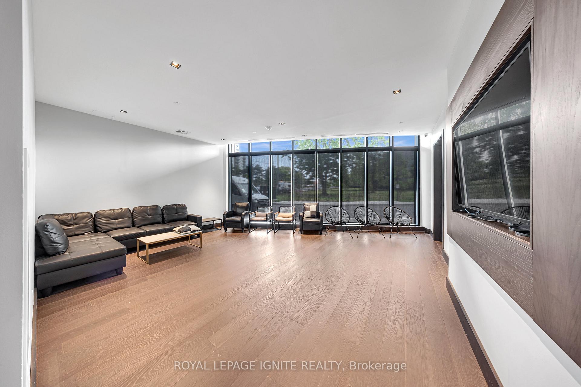 3 Bedrooms Condo at 1461 Lawrence, Toronto For sale
