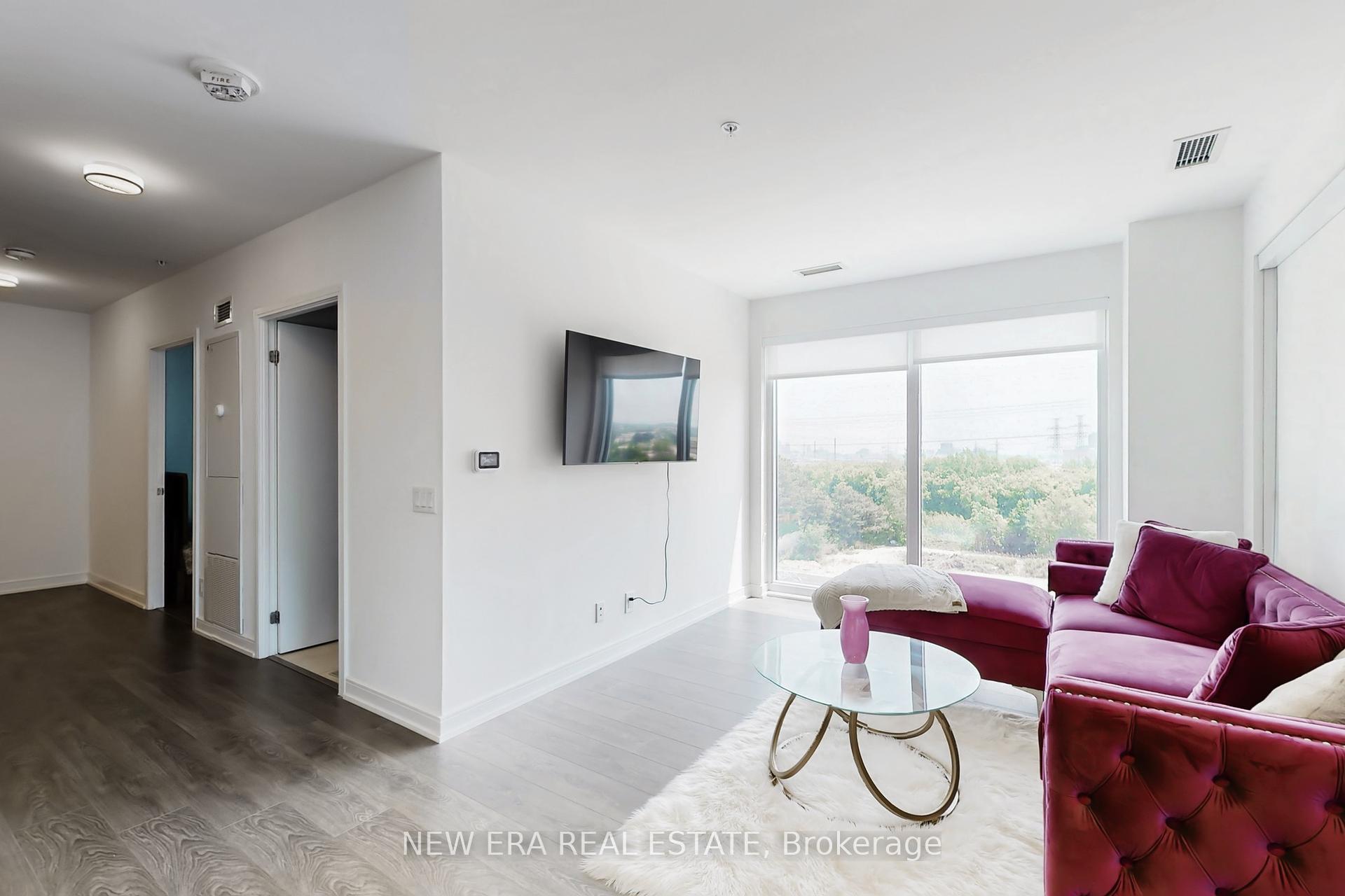2 Bedrooms Condo at 30 Samuel Wood, Toronto For sale