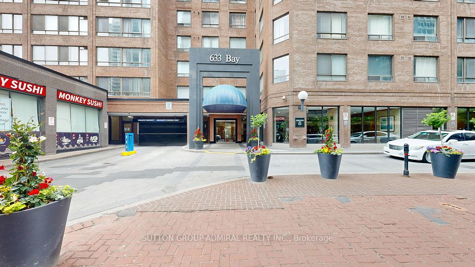 633 Bay Street
