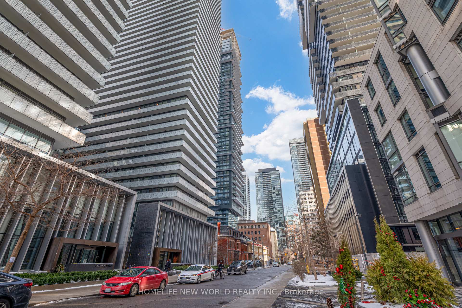 1 Bedroom Condo at 50 Charles, Toronto For sale