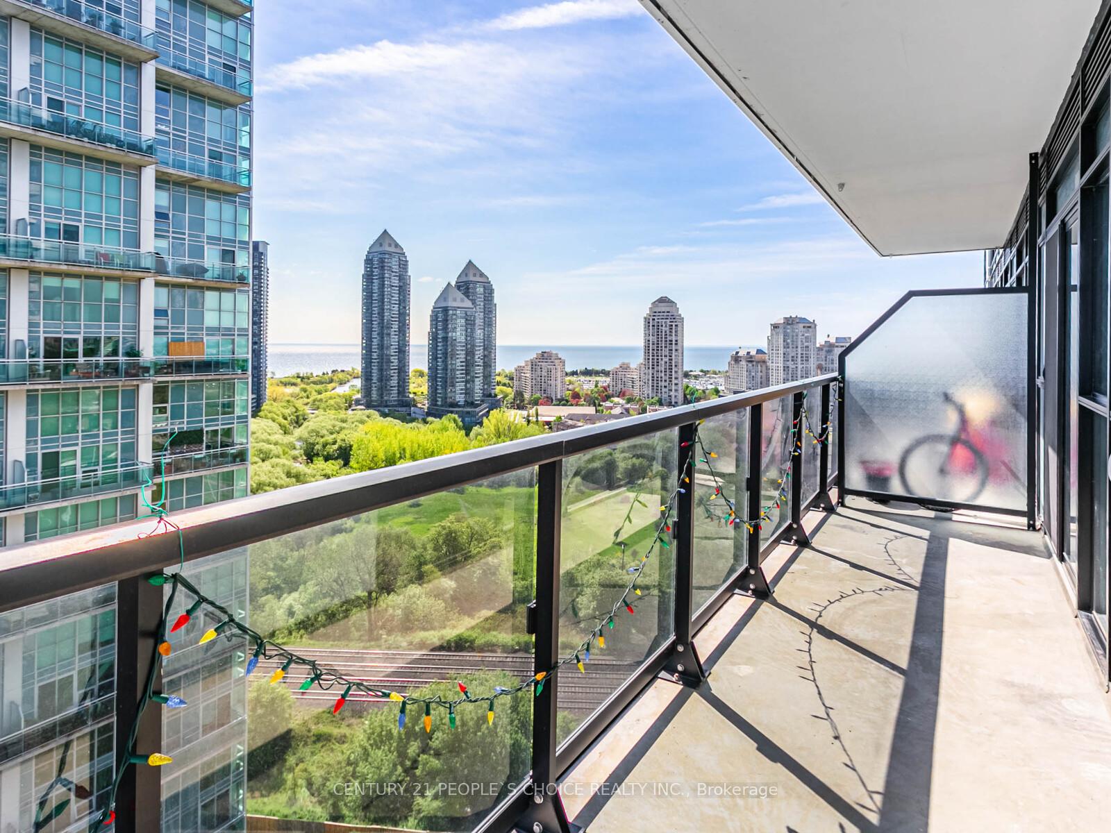 2 Bedrooms Condo at 251 Manitoba, Toronto For sale