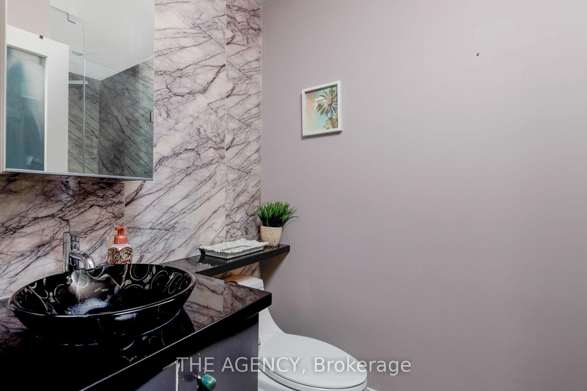 2 Bedrooms Condo at 150 E Liberty, Toronto For sale
