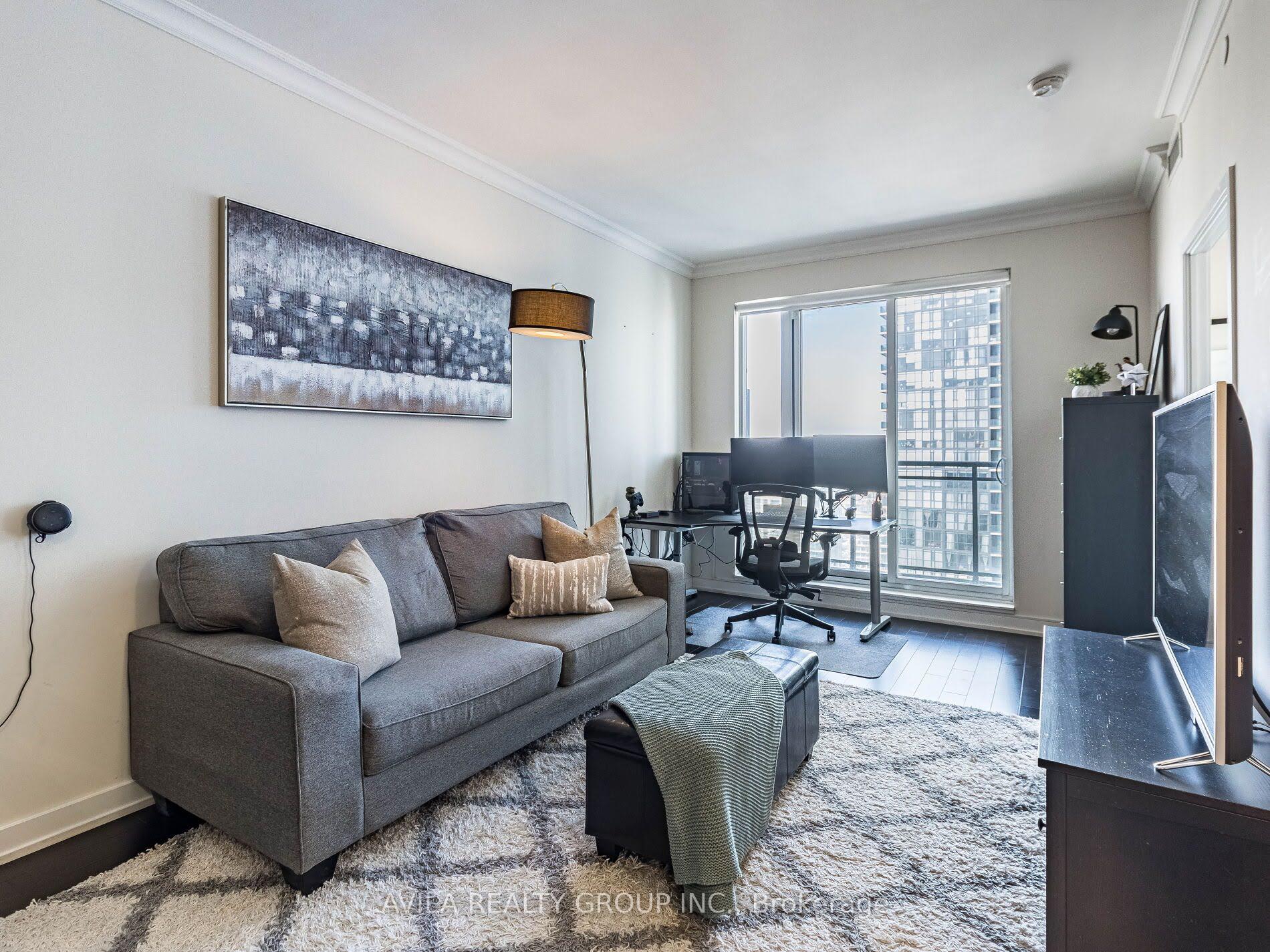 1 Bedroom Condo at 4011 Brickstone, Mississauga For sale