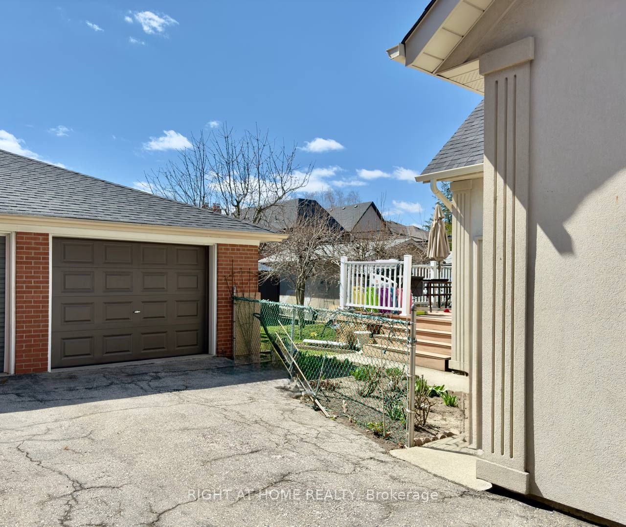 25 Burlingame Road