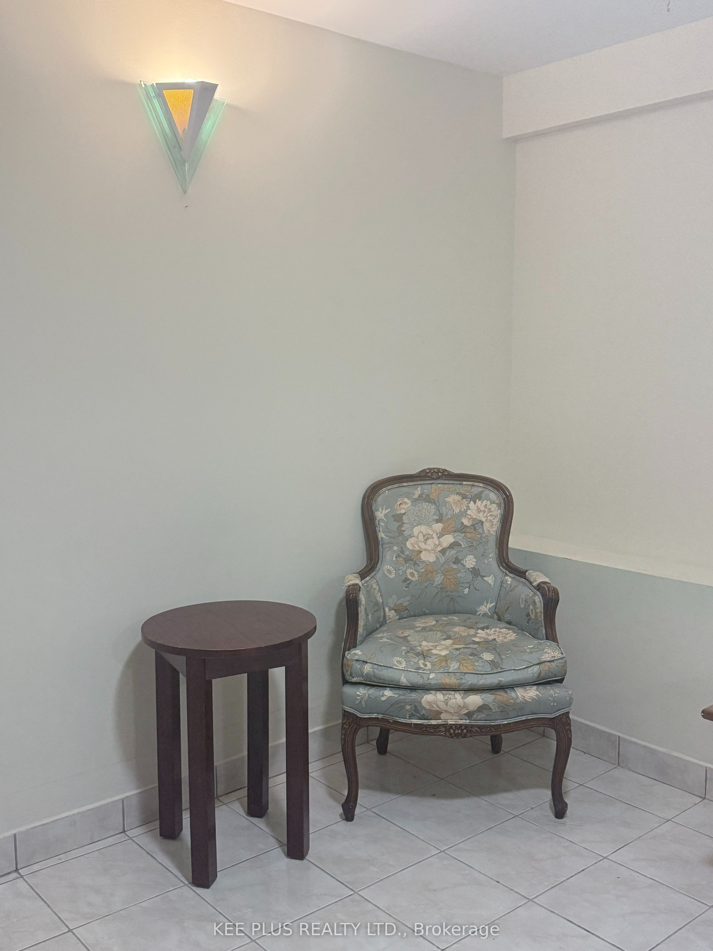 139 Jones Avenue, #basement