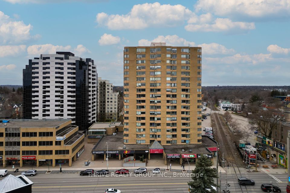 695 Richmond