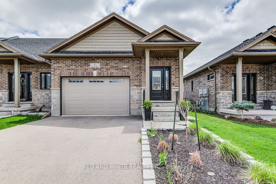 33 Bur Oak