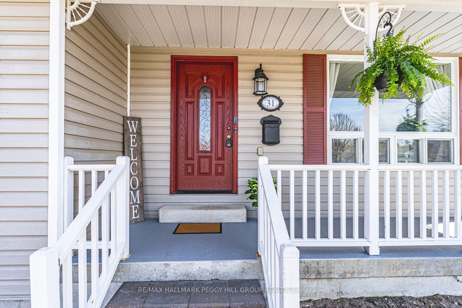 31 Courtney Crescent, Orillia, ON L3V 7Y2