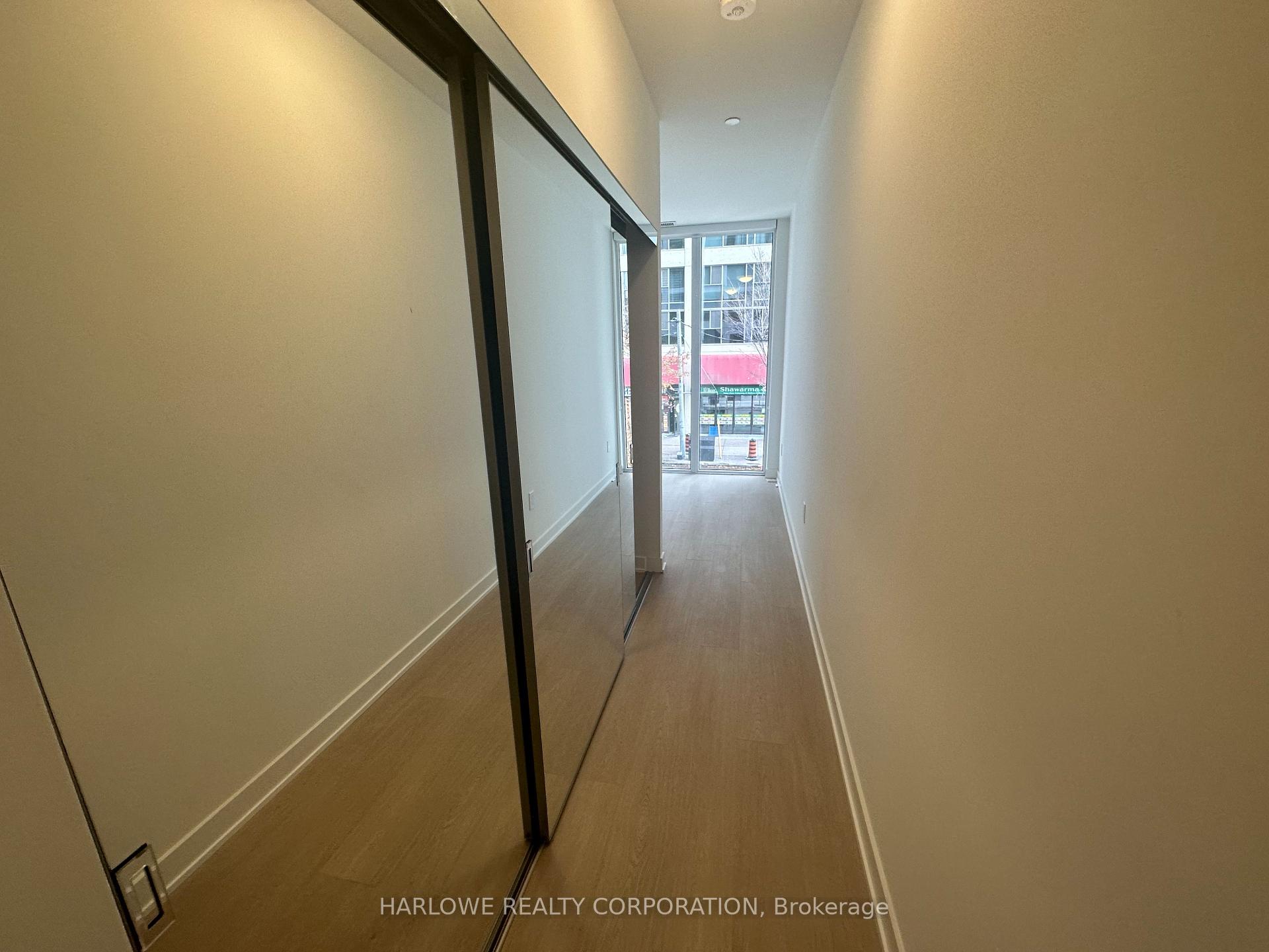 4 Bedrooms Condo at 60 Princess,  Toronto For sale