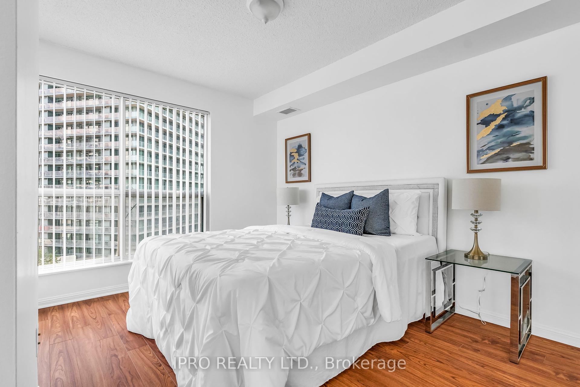 3 Bedrooms Condo at 23 Lorraine, Toronto For sale