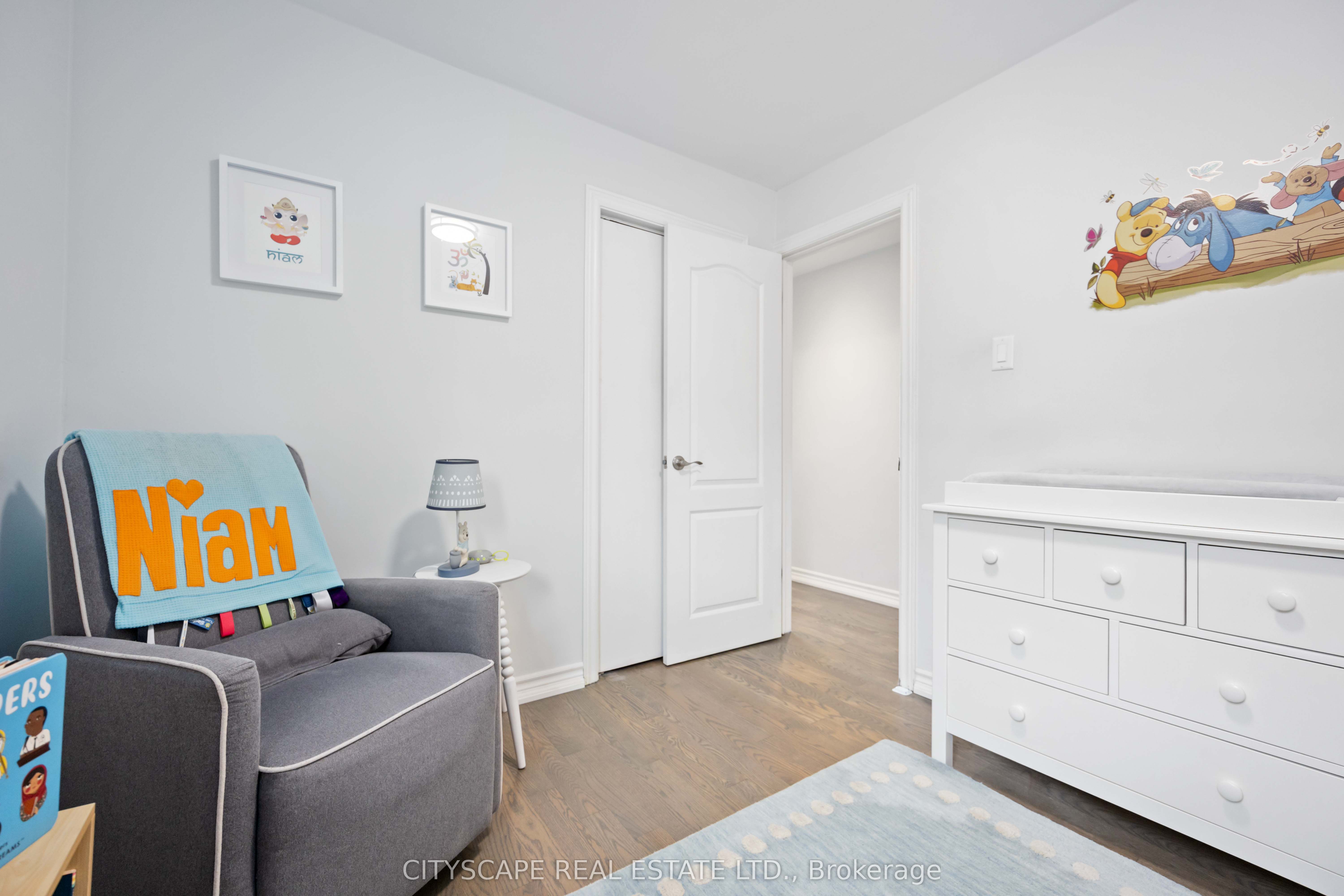 39 Bentworth Avenue