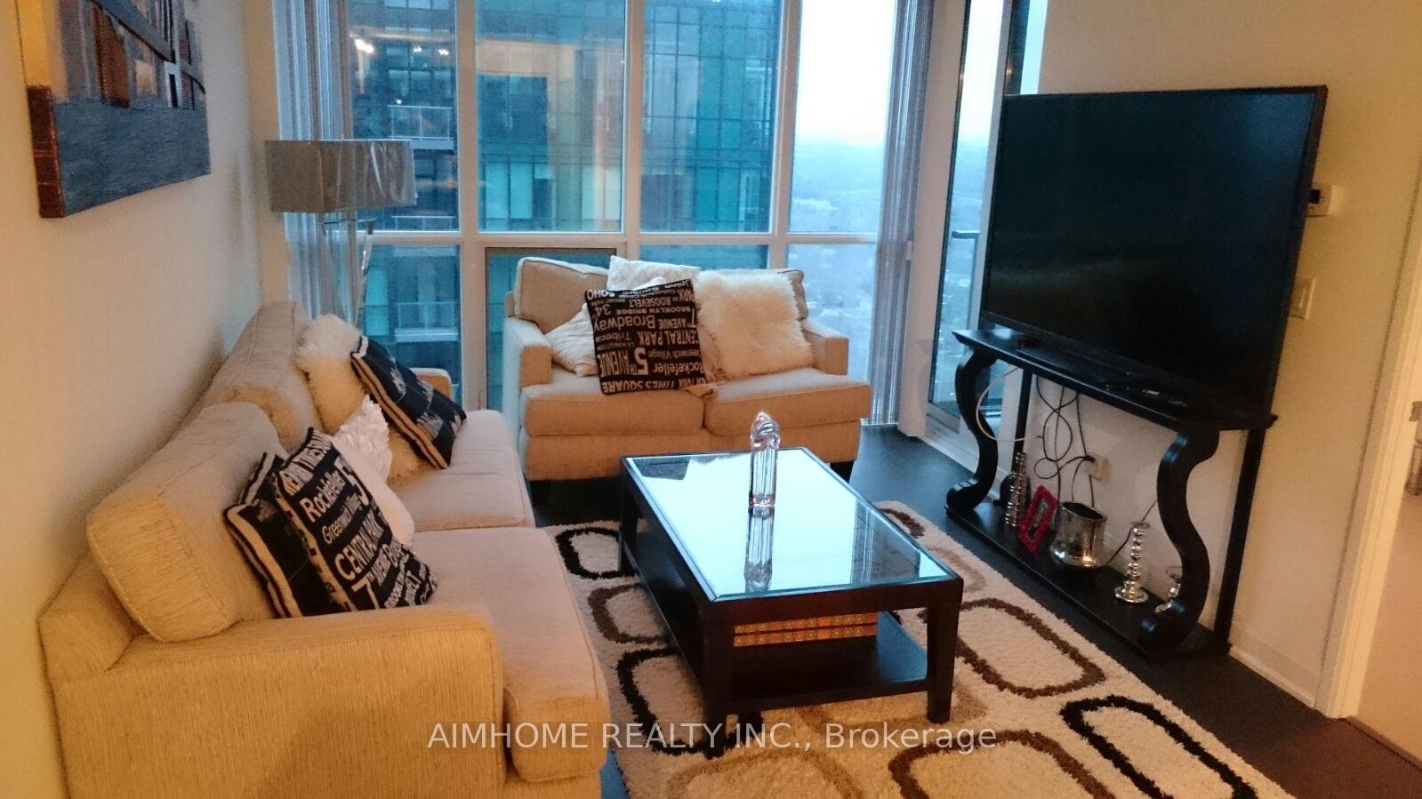 3 Bedrooms Condo at 9 Bogert,  Toronto For sale